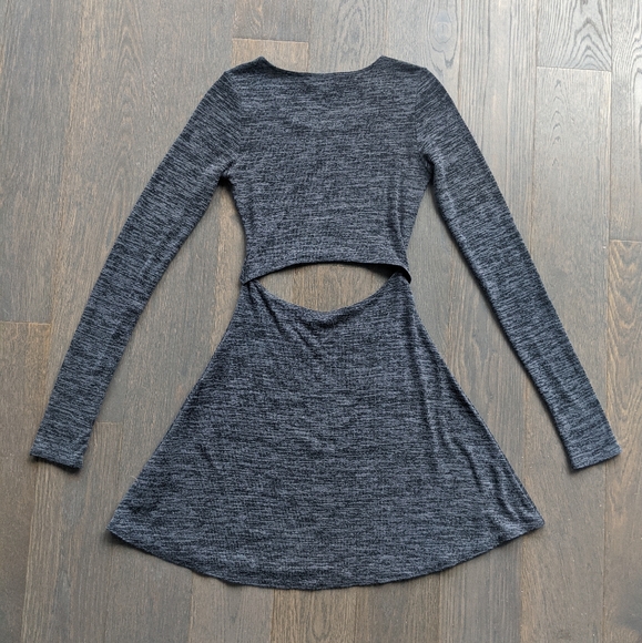 Aritzia Wilfred Free Solange Dress - Picture 7 of 9